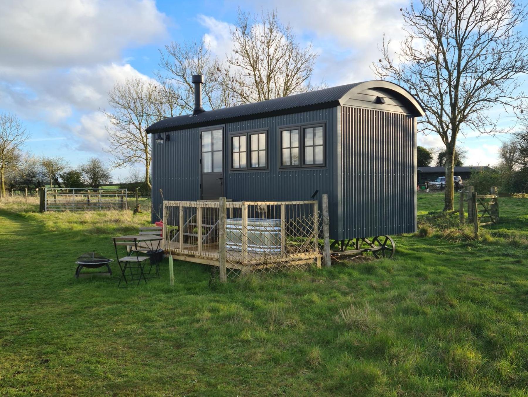 Milberry Green Meadows Warlingham Exterior foto